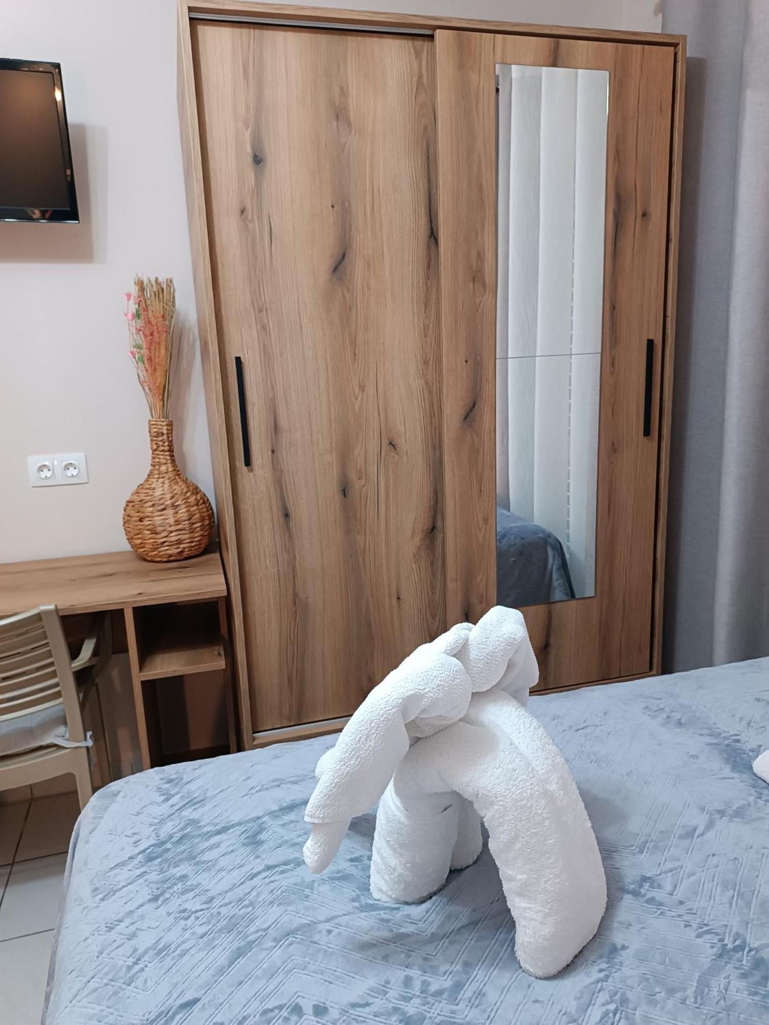 Rooms Anastasia Paralia Bagian luar foto
